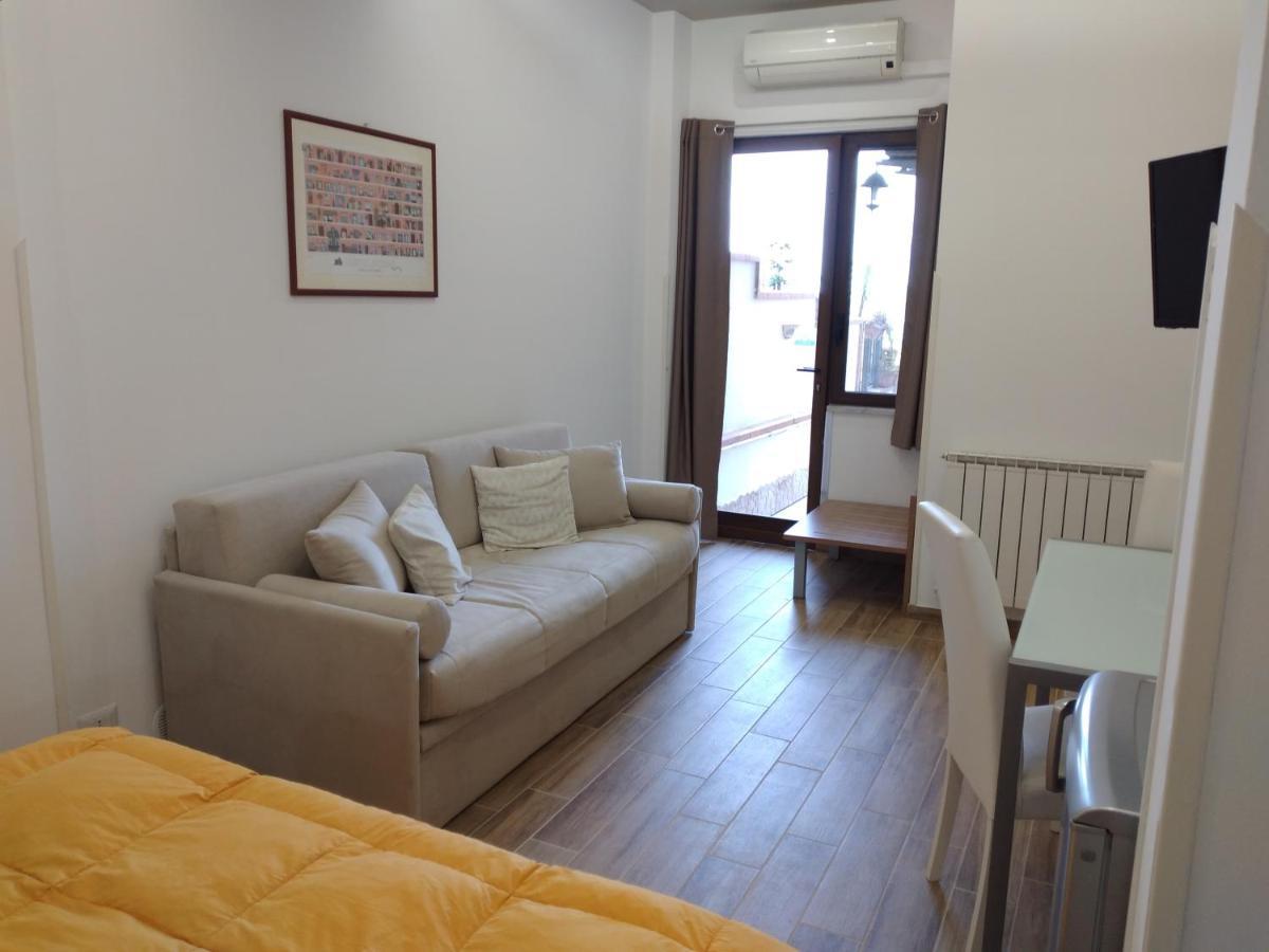 B&B Villa Letizia Кастельбуоно Экстерьер фото
