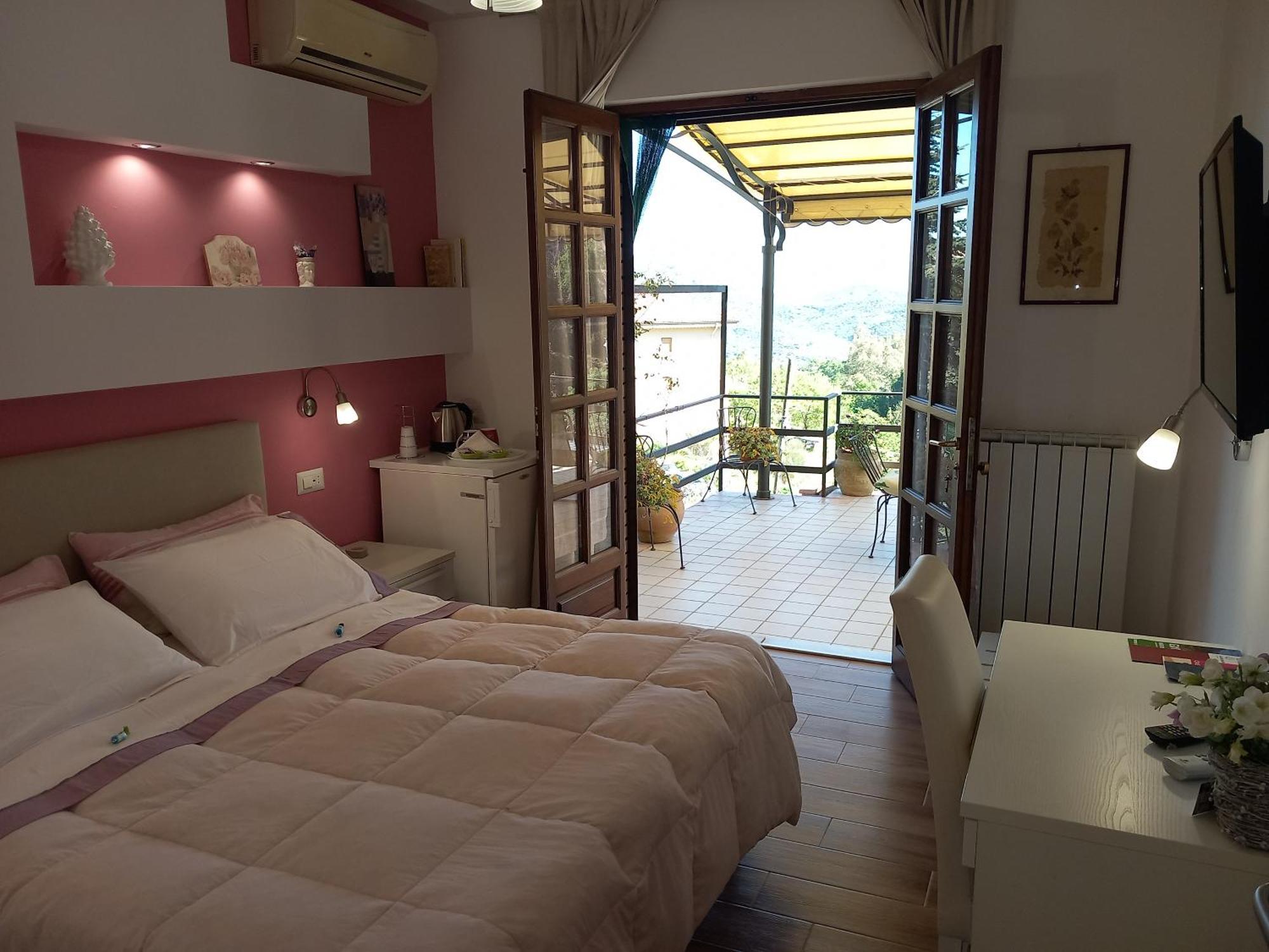 B&B Villa Letizia Кастельбуоно Экстерьер фото