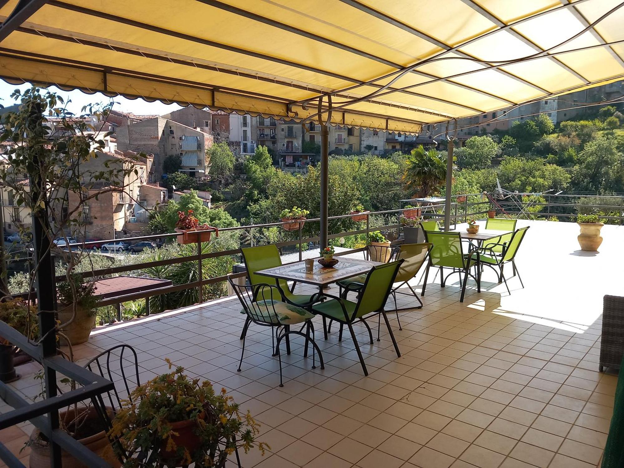 B&B Villa Letizia Кастельбуоно Экстерьер фото