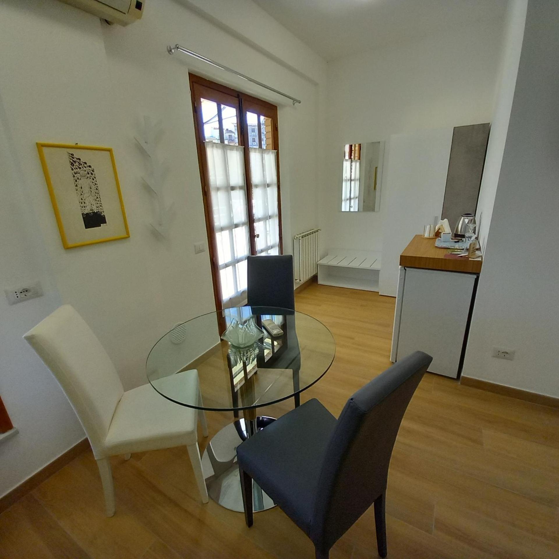 B&B Villa Letizia Кастельбуоно Экстерьер фото